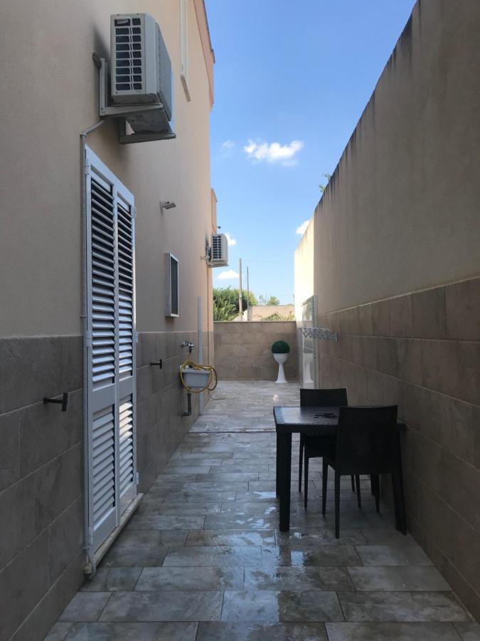 Monolocali White Angel Apartments Porto Cesareo Bagian luar foto