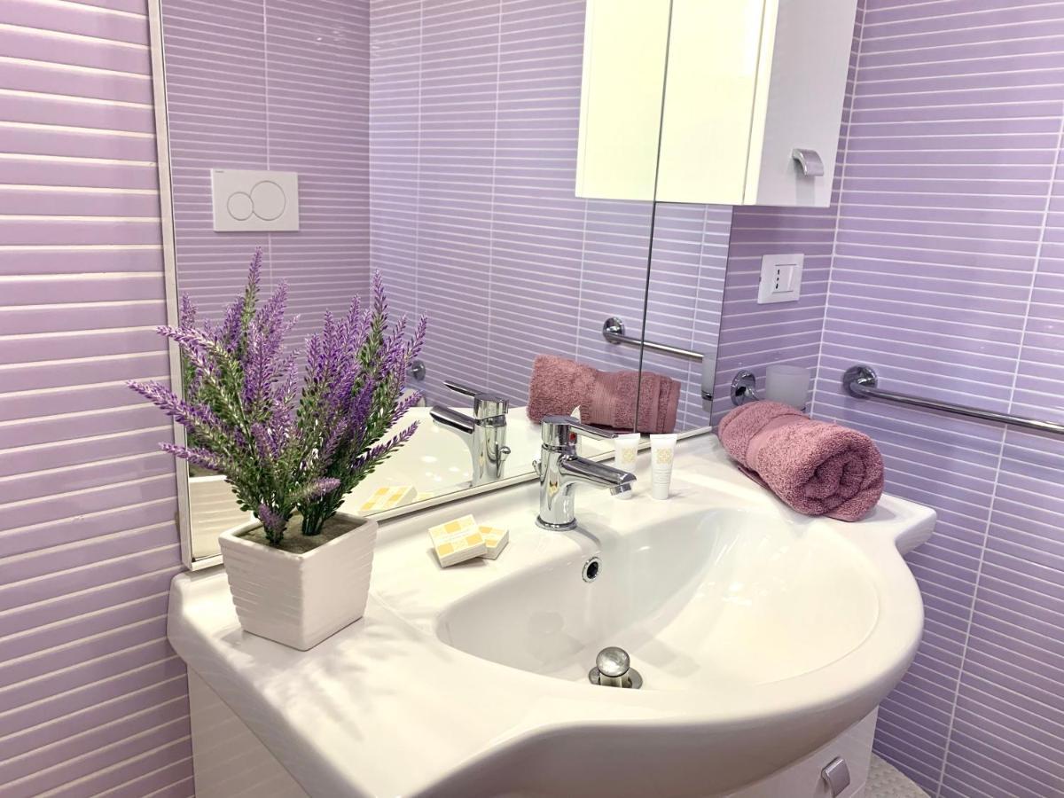 Monolocali White Angel Apartments Porto Cesareo Bagian luar foto